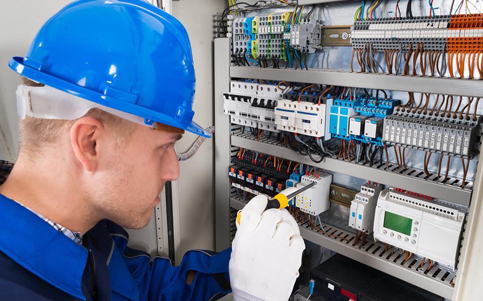 tarif horaire d'un électricien Saint-Pierre-du-Perray