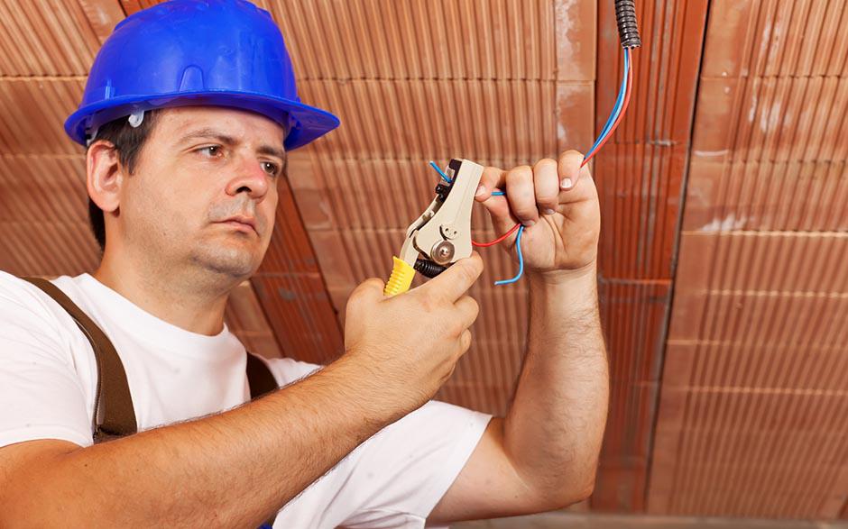 tarif horaire d'un électricien Saint-Pierre-du-Perray